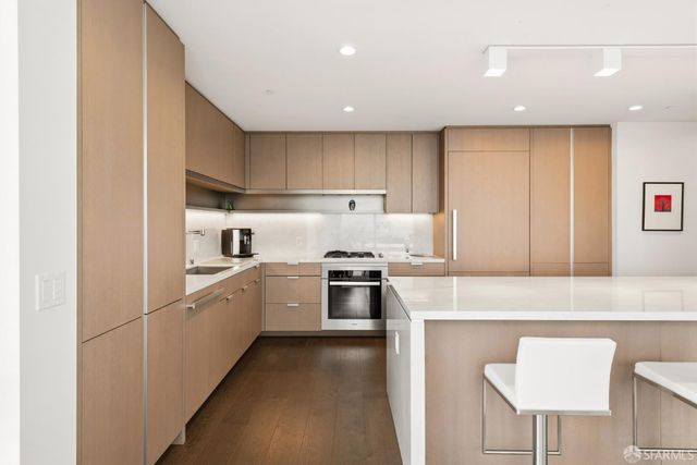 488 Folsom Street 4701, San Francisco, CA 94105