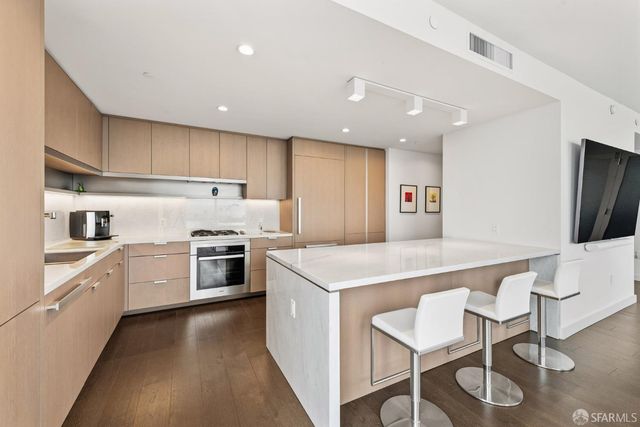 488 Folsom Street 4701, San Francisco, CA 94105