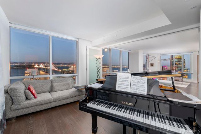 488 Folsom Street 4701, San Francisco, CA 94105