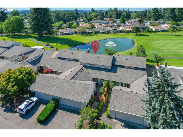 9520 Sw LAKESIDE Dr, Tigard, OR 97224