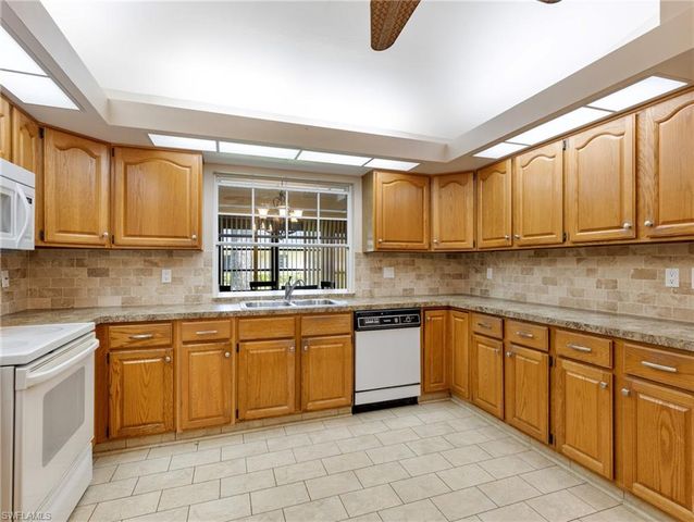 1239 Broadwater DR, Fort Myers, FL 33919