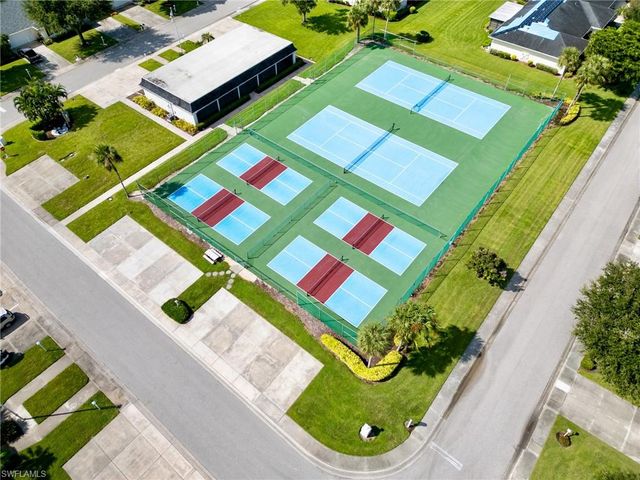 1239 Broadwater DR, Fort Myers, FL 33919