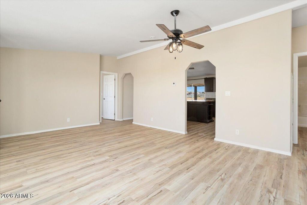 16608 W GLORIA Lane W, Surprise, AZ 85387 — photo 5