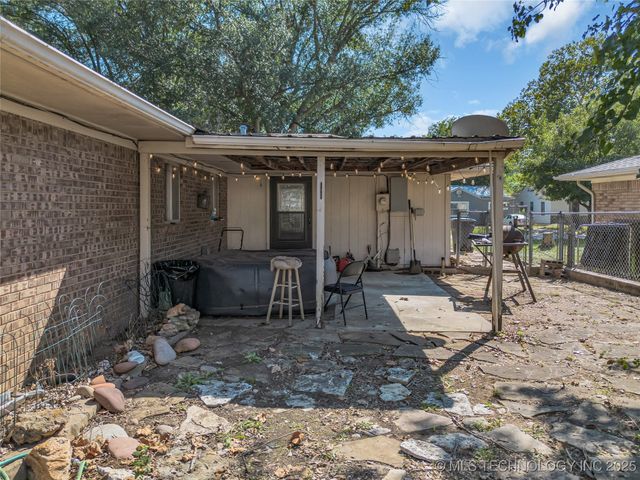 703 Cottonwood Street, Ardmore, OK 73401