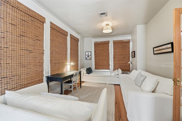 1516 Ball, Galveston, TX 77550