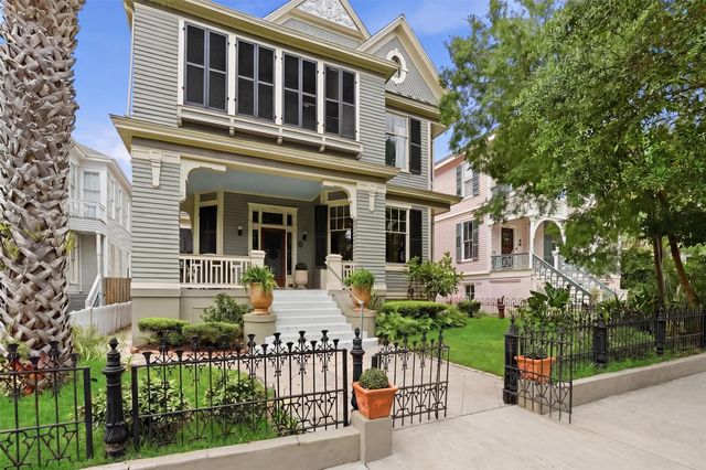 1516 Ball, Galveston, TX 77550