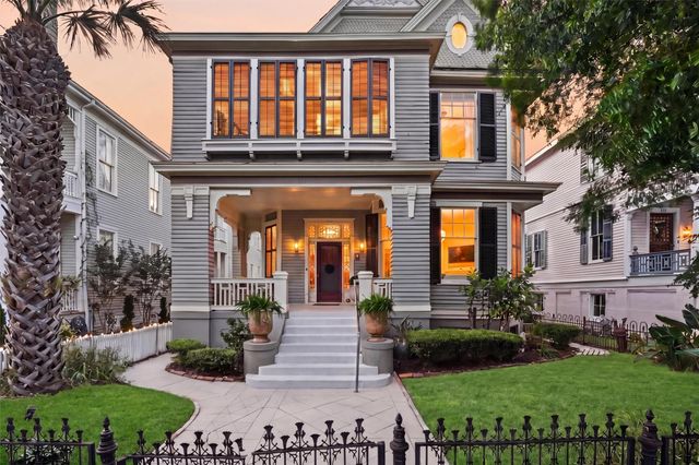 1516 Ball, Galveston, TX 77550