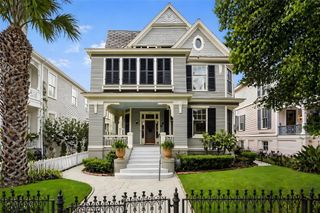 1516 Ball, Galveston, TX 77550