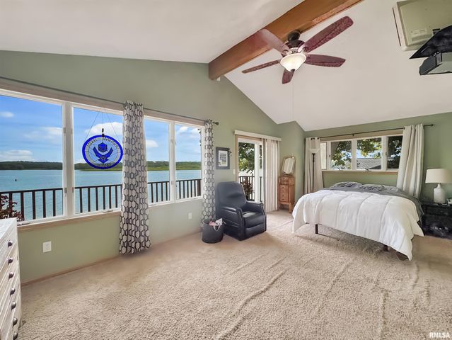 4218 N GALENA Road, Peoria, IL 61614