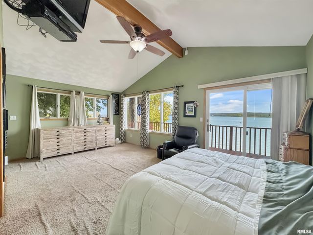 4218 N GALENA Road, Peoria, IL 61614