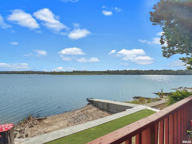 4218 N GALENA Road, Peoria, IL 61614