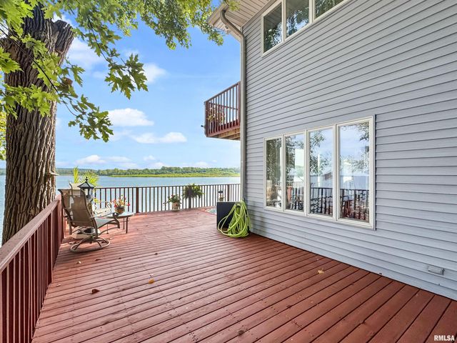 4218 N GALENA Road, Peoria, IL 61614