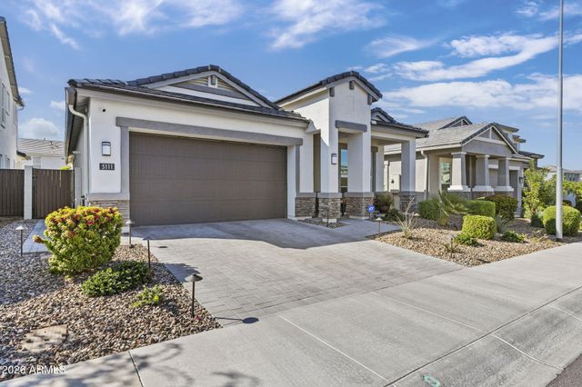 5111 E VILLAGE Drive, Scottsdale, AZ 85254