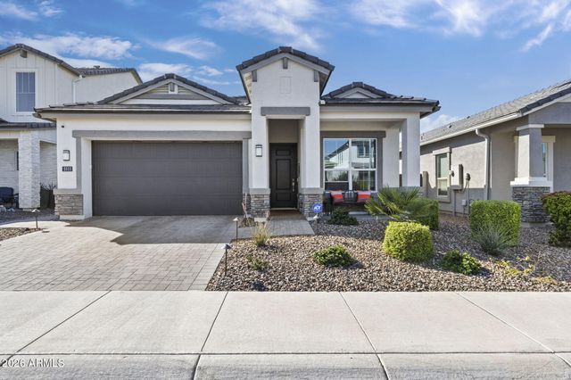 5111 E VILLAGE Drive, Scottsdale, AZ 85254