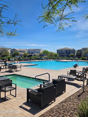 5111 E VILLAGE Drive, Scottsdale, AZ 85254