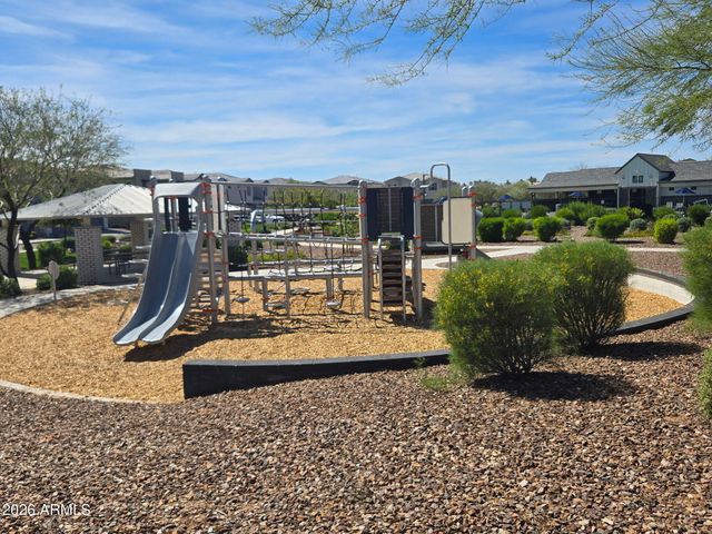 5111 E VILLAGE Drive, Scottsdale, AZ 85254