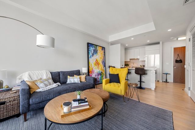 133 Seaport Boulevard 2110, Boston, MA 02210