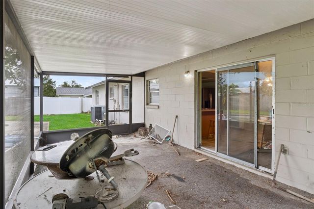 2605 RIDGETOP WAY, Valrico, FL 33594
