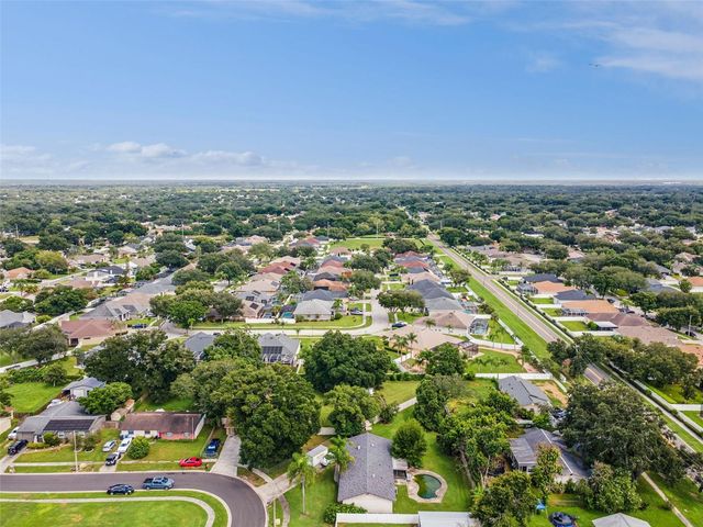 2605 RIDGETOP WAY, Valrico, FL 33594