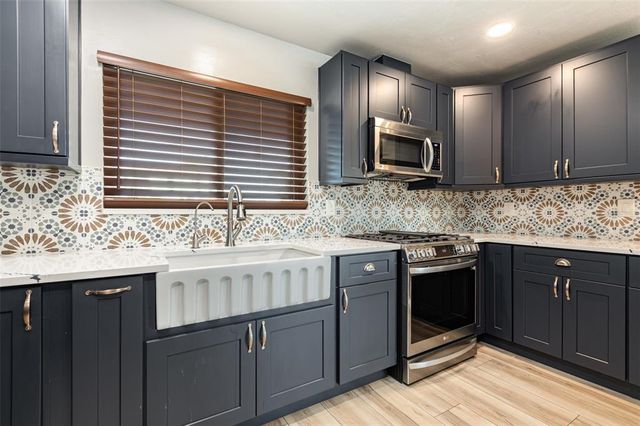 5108 COMMONWEALTH ROAD, Palmetto, FL 34221