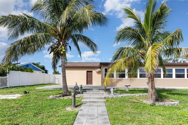 5108 COMMONWEALTH ROAD, Palmetto, FL 34221