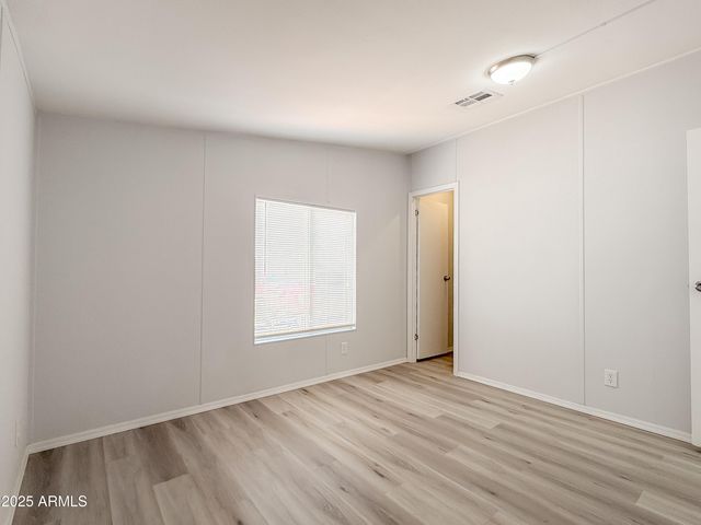 12721 W Greenway Road 39, El Mirage, AZ 85335