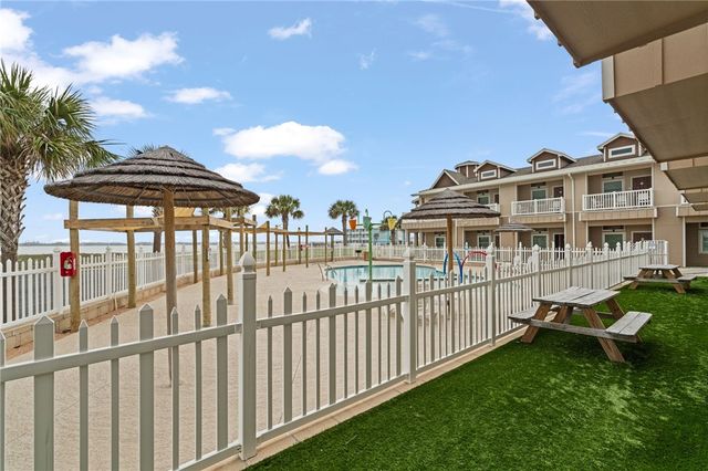 15034 Aruba Dr 113, Corpus Christi, TX 78418