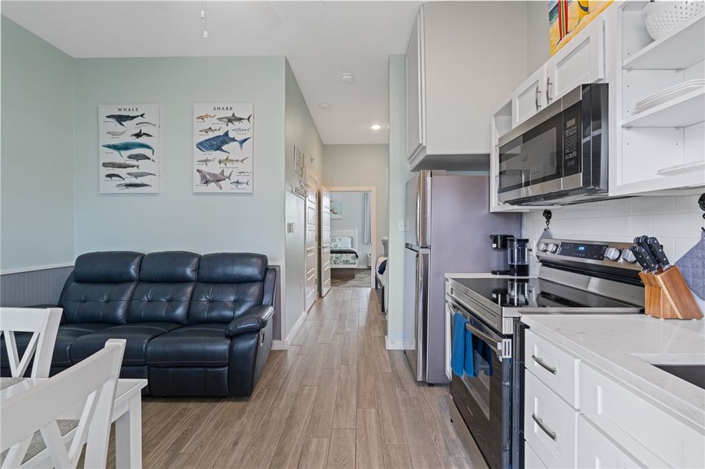 15034 Aruba Dr 113, Corpus Christi, TX 78418 — photo 3