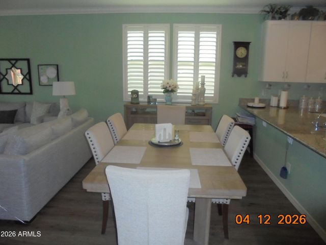 3959 E LIBERTY Lane E, Gilbert, AZ 85296