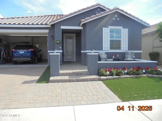 3959 E LIBERTY Lane E, Gilbert, AZ 85296