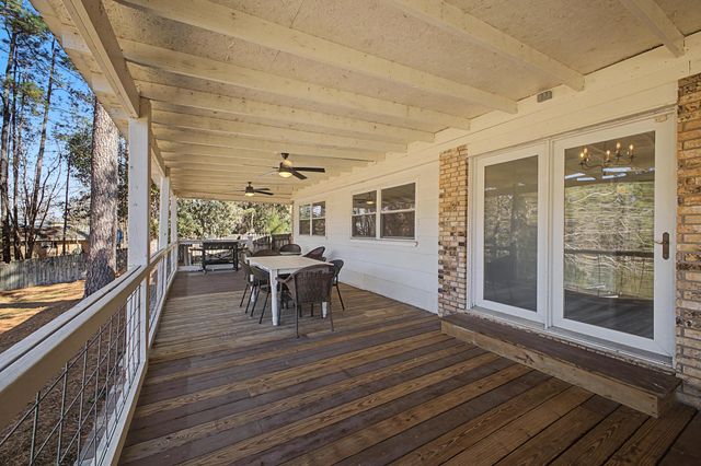 225 E Lakeside Dr., Hattiesburg, MS 39402