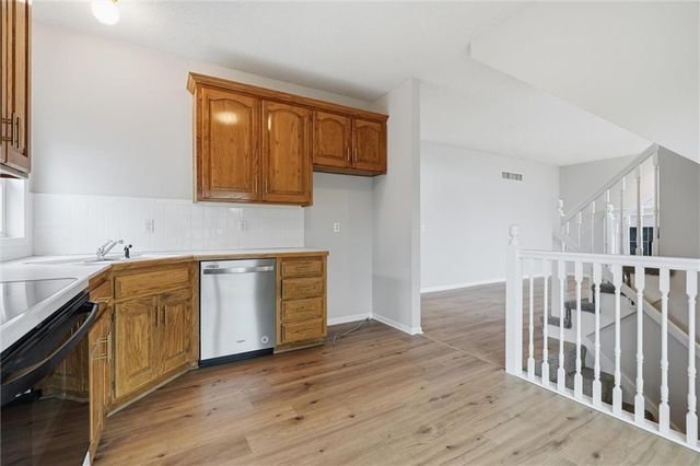 19035 W 164th Street, Olathe, KS 66062