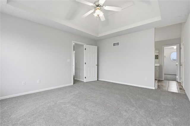 19035 W 164th Street, Olathe, KS 66062