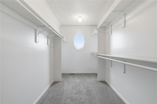 19035 W 164th Street, Olathe, KS 66062