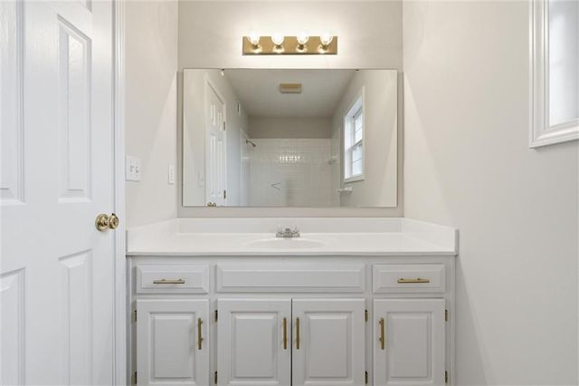 19035 W 164th Street, Olathe, KS 66062