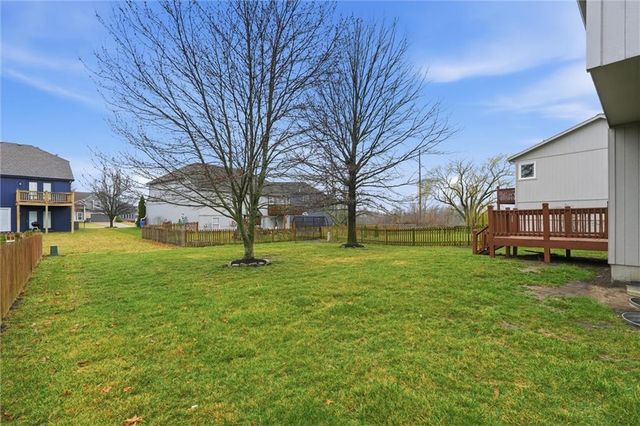 19035 W 164th Street, Olathe, KS 66062