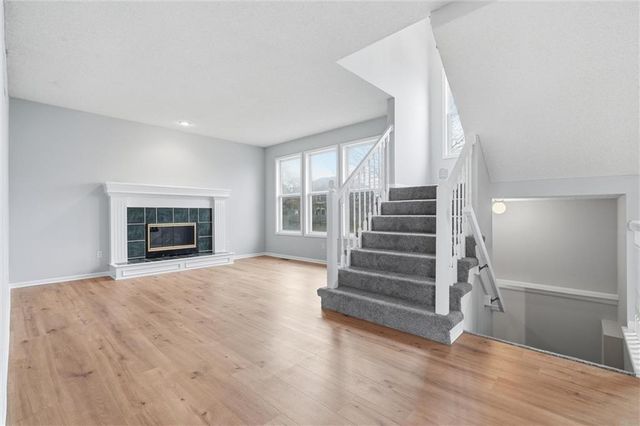 19035 W 164th Street, Olathe, KS 66062