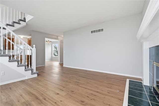 19035 W 164th Street, Olathe, KS 66062