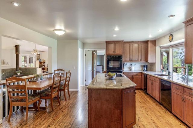 25149 Radonich Road, Los Gatos, CA 95033