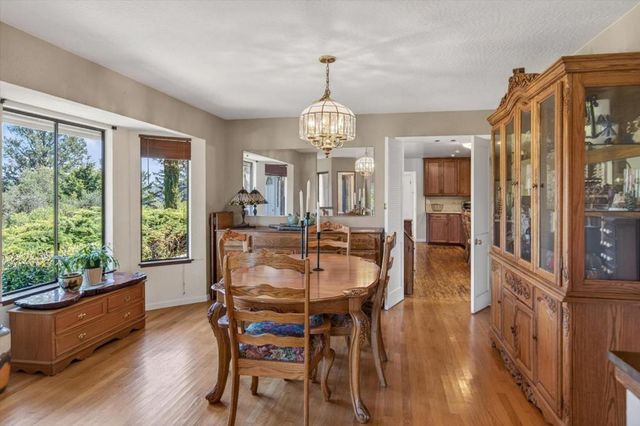 25149 Radonich Road, Los Gatos, CA 95033
