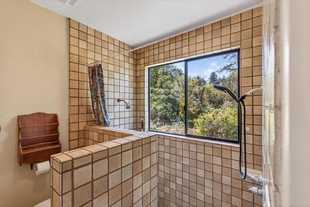 25149 Radonich Road, Los Gatos, CA 95033