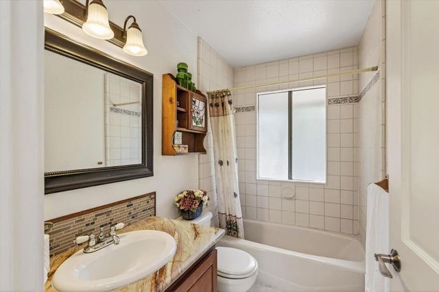 25149 Radonich Road, Los Gatos, CA 95033