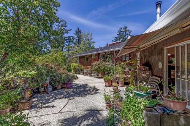 25149 Radonich Road, Los Gatos, CA 95033