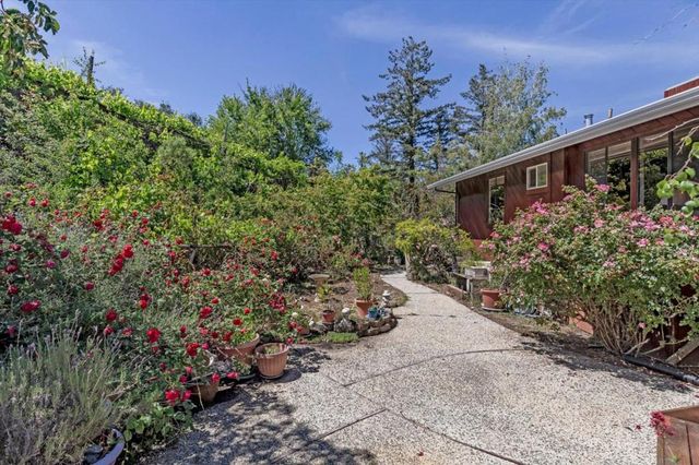 25149 Radonich Road, Los Gatos, CA 95033