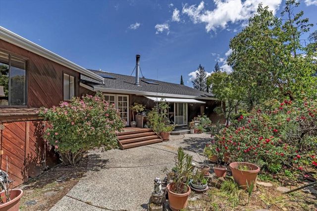 25149 Radonich Road, Los Gatos, CA 95033