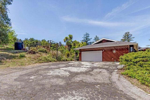25149 Radonich Road, Los Gatos, CA 95033