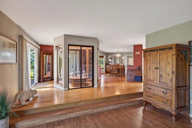 25149 Radonich Road, Los Gatos, CA 95033