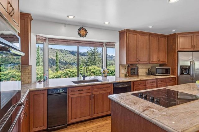25149 Radonich Road, Los Gatos, CA 95033