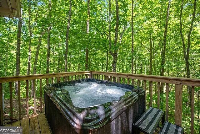 113 Jetty Drive, Ellijay, GA 30540