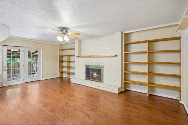 6241 Rincon Way, Dallas, TX 75214